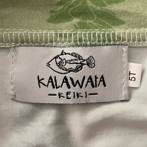 Kalawaia Keiki Aloha Shirt Lei - Picture 3 of 4